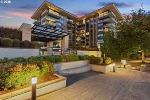 1830 NW Riverscape St, Portland, OR 97209 - Photo 1