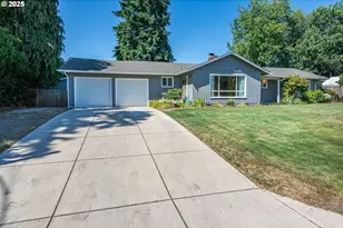 3005 Country Ln, Eugene, OR 97401 - Photo 1