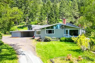 530 Moreland Ave, Drain, OR 97435 - Photo 1