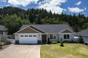 422 Oak Valley Loop, Winchester, OR 97495 - Photo 1