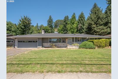 3920 E Evergreen Blvd, Vancouver, WA 98661 - Photo 1