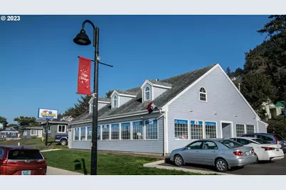 580 N Highway 101, Yachats, OR 97498 - Photo 1