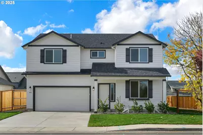 888 S 9th St, Harrisburg, OR 97446 - Photo 1