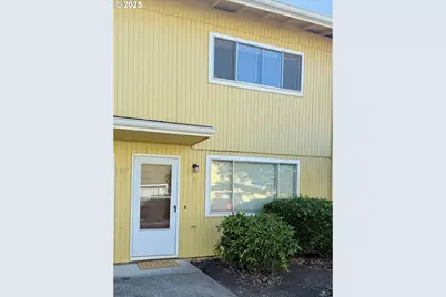 1947 W 17th Ave #B, Eugene, OR 97402 - Photo 1