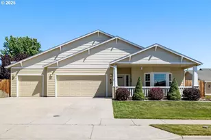 853 NE Cobblestone Ct, Prineville, OR 97754 - Photo 1