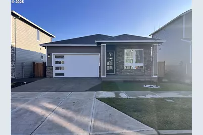 15212 SE Towers Ter, Milwaukie, OR 97267 - Photo 1