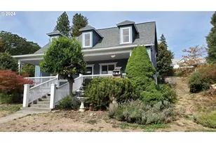 186 W Jewett Blvd, White Salmon, WA 98672 - Photo 1