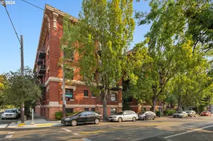 1829 NW Lovejoy St, Portland, OR 97209 - Photo 1