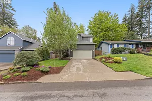 4340 SW Vacuna St, Portland, OR 97219 - Photo 1