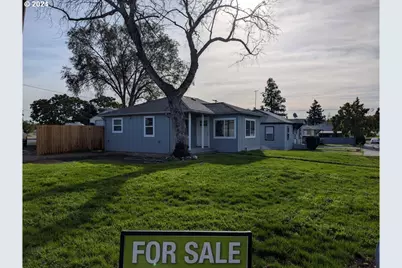 150 NE 8th Pl, Hermiston, OR 97838 - Photo 1