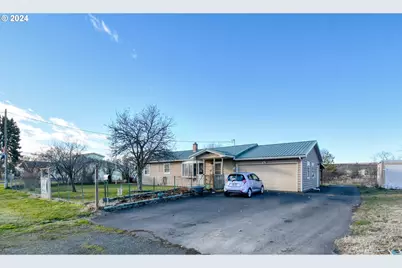 510 S Main St, Adams, OR 97810 - Photo 1