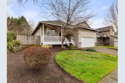 15714 SE Arista Dr, Milwaukie, OR 97267 - Photo 1