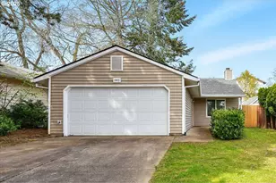 19875 SW Southview St, Beaverton, OR 97078 - Photo 1