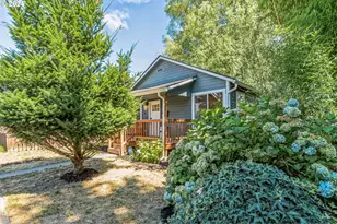 256 19th Ave, Longview, WA 98632 - Photo 1