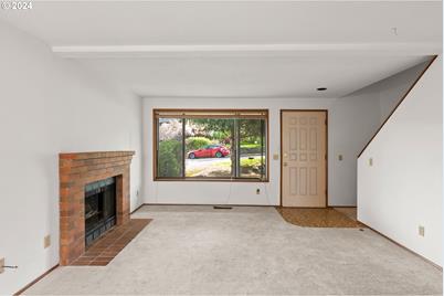 11503 SW 66th Ave - Photo 1
