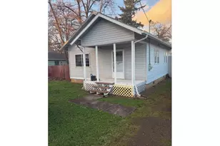 11931 SE Raymond St, Portland, OR 97266 - Photo 1