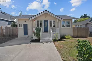 1026 NE Galloway St, McMinnville, OR 97128 - Photo 1