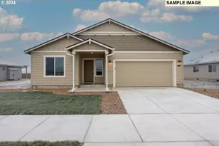 1737 NE 9th Ct, Hermiston, OR 97838 - Photo 1