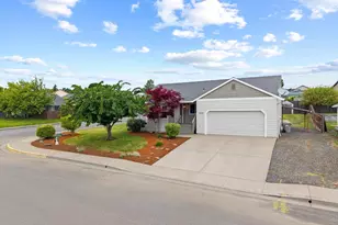 342 NW Denton Ave, Dallas, OR 97338 - Photo 1