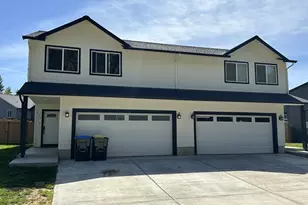 213 Oak St, Winlock, WA 98596 - Photo 1