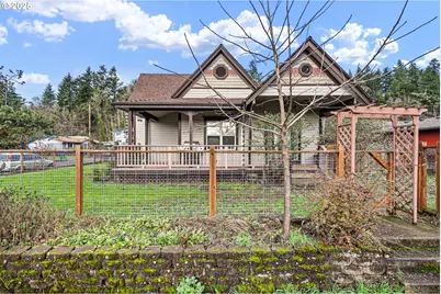 944 Chestnut Ave, Cottage Grove, OR 97424 - Photo 1