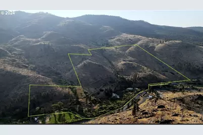 25198 Hwy 395, Canyon City, OR 97820 - Photo 1