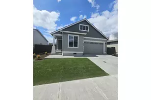 3825 S 44th Ln, Ridgefield, WA 98642 - Photo 1