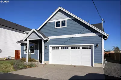 814 17th Ave, Seaside, OR 97138 - Photo 1