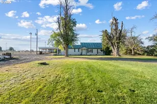 33968 E Loop Rd, Stanfield, OR 97875 - Photo 1