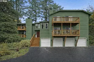 310 Cervantes, Lake Oswego, OR 97035 - Photo 1