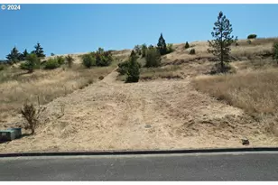 195 NE Sandy Terrace, Myrtle Creek, OR 97457 - Photo 1