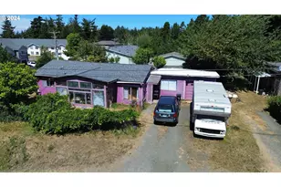 1616 Lund Ave, Coos Bay, OR 97420 - Photo 1