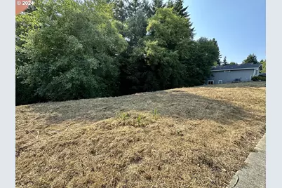 6807 Magnolia Ct #4, Brookings, OR 97415 - Photo 1