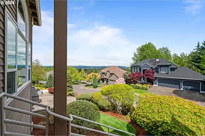 12929 SW Wilmington Ln, Tigard, OR 97224 - Photo 1