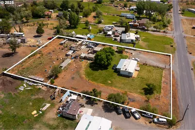 260 W Nevada Ave, Irrigon, OR 97844 - Photo 1