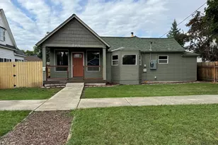 304 N River St, Enterprise, OR 97828 - Photo 1
