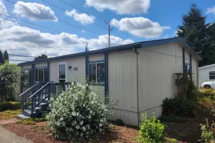 18485 SW Pacific Dr, Tualatin, OR 97062 - Photo 1