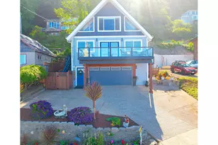 240 NE Williams Ave, Depoe Bay, OR 97341 - Photo 1