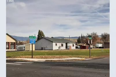 545 S Main St, Union, OR 97883 - Photo 1