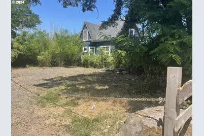 3308 N Missouri Ave S, Portland, OR 97227 - Photo 1