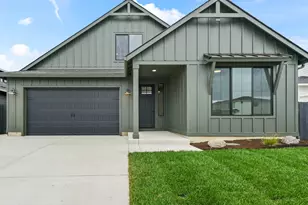 4332 N 12th Wy, Ridgefield, WA 98642 - Photo 1