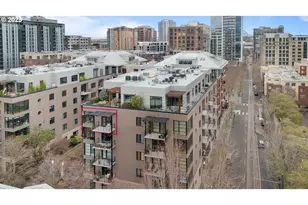 725 NW 10th Ave, Portland, OR 97209 - Photo 1