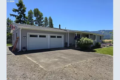 201 Donvegan St, Summerville, OR 97876 - Photo 1