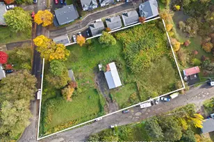 2815 SE 90th Pl, Portland, OR 97266 - Photo 1