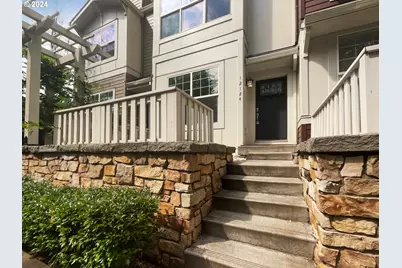 12124 SE High Creek Rd, Happy Valley, OR 97086 - Photo 1