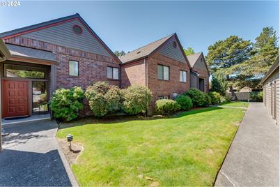 15435 SW 114th Ct #100, Portland, OR 97224 - Photo 1