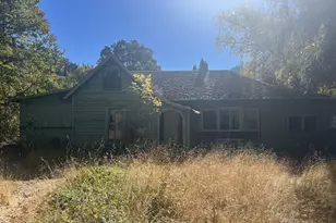 1105 Tunnel Rd, Glendale, OR 97442 - Photo 1