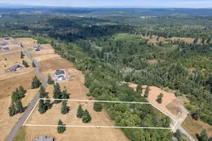 142 Birchfield Cmns, Onalaska, WA 98570 - Photo 1