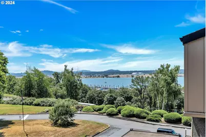 5585 E Evergreen Blvd #5404, Vancouver, WA 98661 - Photo 1