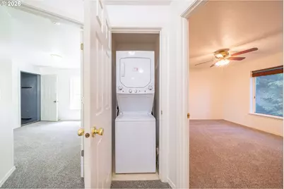 1844 SE 19th St, Lincoln City, OR 97367 - Photo 18